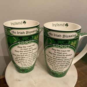 Shamrock Garden, set of 2 Mugs, Irish Blessing, bone China